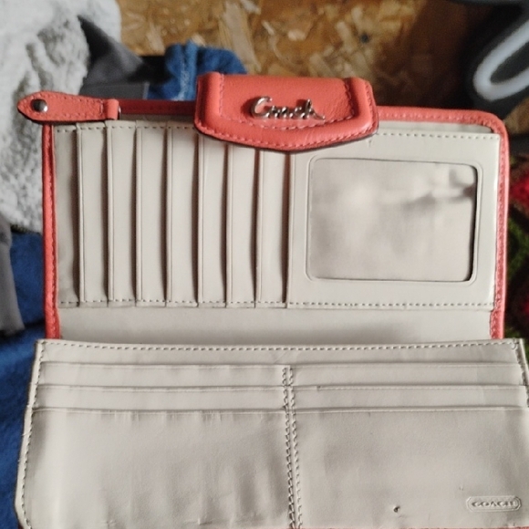 Coach Multicolor Wallet - Picture 3 of 5